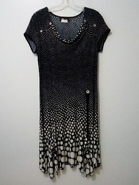 Bali Black White Polka Dot Heart Dot Short Sleeve Asymmetric Hem Midi Dress